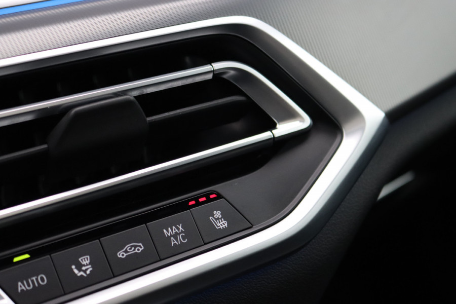 BMW X5 xDrive45e M-Sport High Executive | Luchtvering | Massage | Sky Lounge | Stoelventilatie | Memory | Soft-Close | Surround Camera | Harman/Kardon | Achterbank Verwarmd |