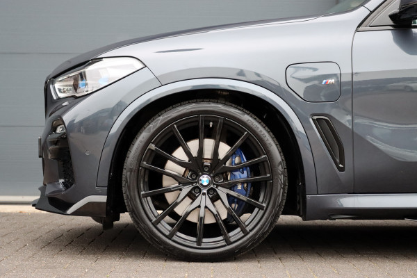 BMW X5 xDrive45e M-Sport High Executive | Luchtvering | Massage | Sky Lounge | Stoelventilatie | Memory | Soft-Close | Surround Camera | Harman/Kardon | Achterbank Verwarmd |