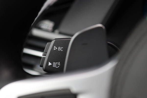 BMW X5 xDrive45e M-Sport High Executive | Luchtvering | Massage | Sky Lounge | Stoelventilatie | Memory | Soft-Close | Surround Camera | Harman/Kardon | Achterbank Verwarmd |