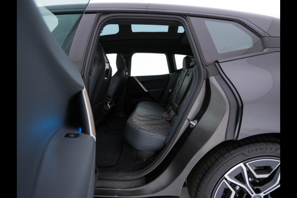 BMW iX xDrive40 High Executive 77 kWh (SOH-100%) AUT. *PANO | HEAD-UP | HARMAN/KARDON | SOFT-CLOSE | DAB+ | DIGI-COCKPIT | HEATED-COMFORTSEATS | FULL-LED | CARPLAY | ...