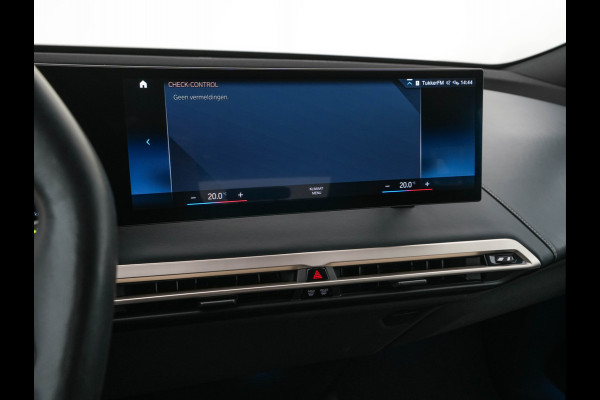 BMW iX xDrive40 High Executive 77 kWh (SOH-100%) AUT. *PANO | HEAD-UP | HARMAN/KARDON | SOFT-CLOSE | DAB+ | DIGI-COCKPIT | HEATED-COMFORTSEATS | FULL-LED | CARPLAY | ...