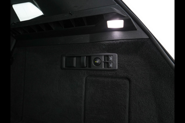 BMW iX xDrive40 High Executive 77 kWh (SOH-100%) AUT. *PANO | HEAD-UP | HARMAN/KARDON | SOFT-CLOSE | DAB+ | DIGI-COCKPIT | HEATED-COMFORTSEATS | FULL-LED | CARPLAY | ...