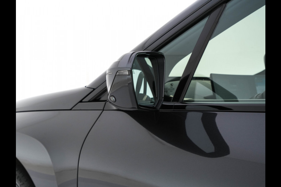 BMW iX xDrive40 High Executive 77 kWh (SOH-100%) AUT. *PANO | HEAD-UP | HARMAN/KARDON | SOFT-CLOSE | DAB+ | DIGI-COCKPIT | HEATED-COMFORTSEATS | FULL-LED | CARPLAY | ...