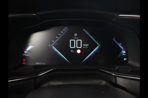 DS 7 Crossback E-Tense Be Chic | Camera | Bi-Xenon | Carplay | Navigatie | 19'' | Digital Cockpit | Climate control | Parkeerhulp | Cruise control | PHEV | Plug In