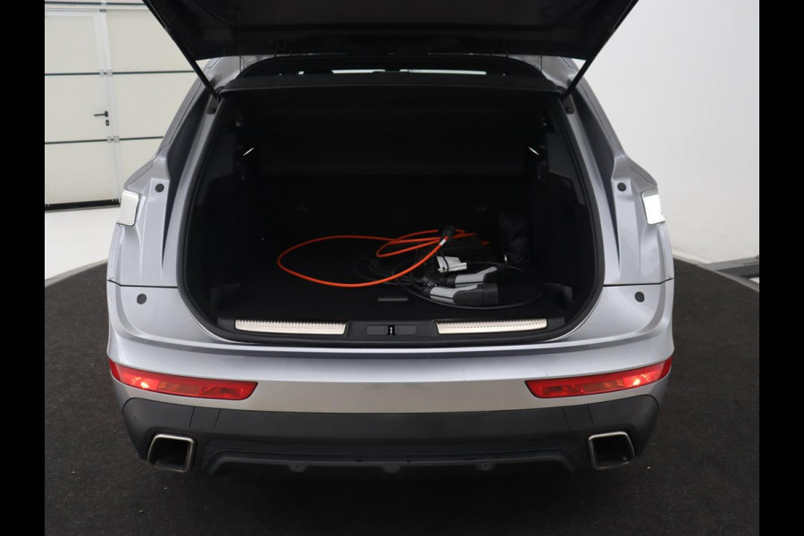 DS 7 Crossback E-Tense Be Chic | Camera | Bi-Xenon | Carplay | Navigatie | 19'' | Digital Cockpit | Climate control | Parkeerhulp | Cruise control | PHEV | Plug In