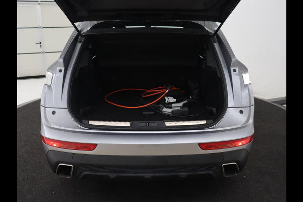 DS 7 Crossback E-Tense Be Chic | Camera | Bi-Xenon | Carplay | Navigatie | 19'' | Digital Cockpit | Climate control | Parkeerhulp | Cruise control | PHEV | Plug In