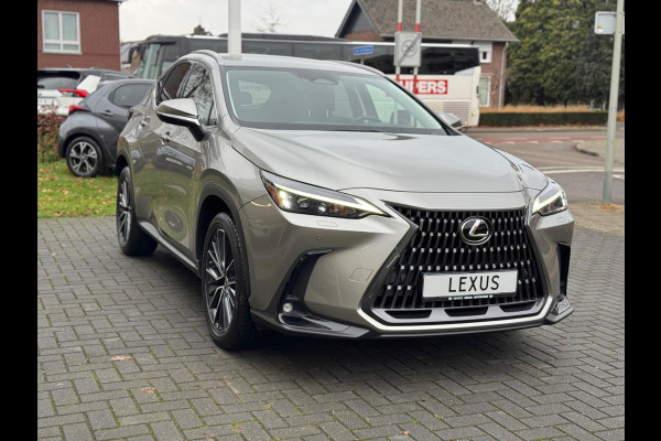 Lexus NX 450h+ AWD Executive Line | Head up display, 20 inch, Geheugenfunctie, Stoelventilatie, 360 Camera, Groot scherm, Dodehoekherkenn