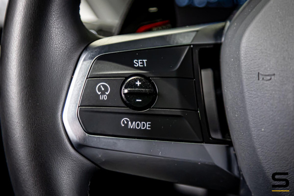 BMW 1-serie 120 M Sport Pro|Pano|HUD|Cam|M-rem|Fabrieksgaran