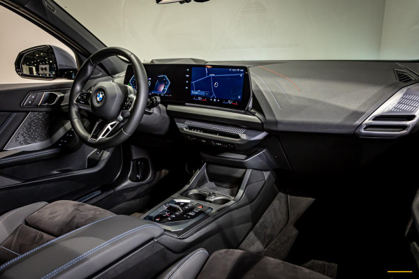 BMW 1-serie 120 M Sport Pro|Pano|HUD|Cam|M-rem|Fabrieksgaran