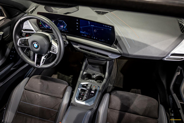 BMW 1-serie 120 M Sport Pro|Pano|HUD|Cam|M-rem|Fabrieksgaran