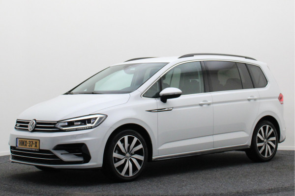 Volkswagen Touran 1.4 TSI DSG Highline Edition R-Line 7p Climate, ACC, Stuur/Stoel Verwarming, Apple Carplay, LED, Trekhaak, 18''