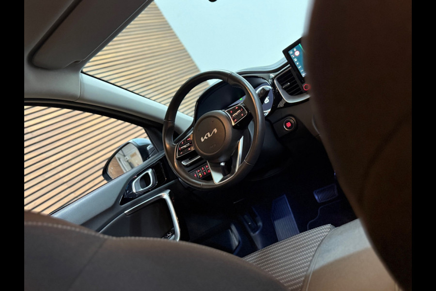 Kia Ceed Sportswagon 1.6 GDI PHEV DynamicPlusLine | Camera | Trekhaak | Navigatie | LED | Winter Pakket | Adaptive Cruise