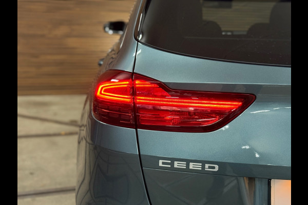 Kia Ceed Sportswagon 1.6 GDI PHEV DynamicPlusLine | Camera | Trekhaak | Navigatie | LED | Winter Pakket | Adaptive Cruise