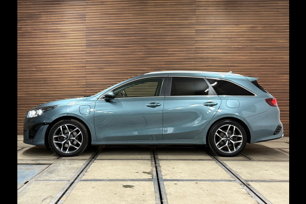 Kia Ceed Sportswagon 1.6 GDI PHEV DynamicPlusLine | Camera | Trekhaak | Navigatie | LED | Winter Pakket | Adaptive Cruise
