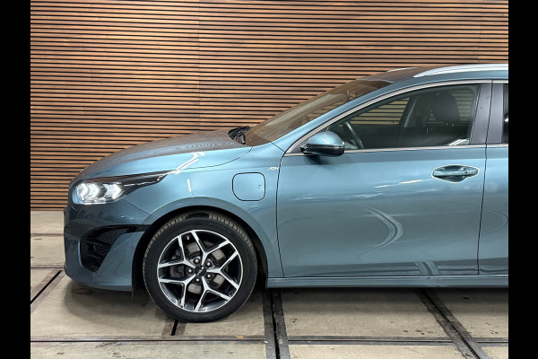 Kia Ceed Sportswagon 1.6 GDI PHEV DynamicPlusLine | Camera | Trekhaak | Navigatie | LED | Winter Pakket | Adaptive Cruise