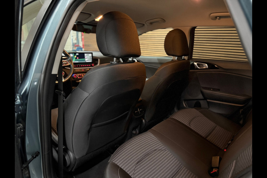 Kia Ceed Sportswagon 1.6 GDI PHEV DynamicPlusLine | Camera | Trekhaak | Navigatie | LED | Winter Pakket | Adaptive Cruise