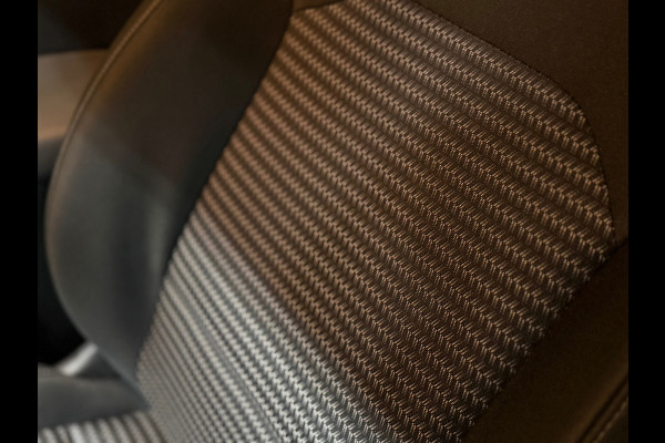 Kia Ceed Sportswagon 1.6 GDI PHEV DynamicPlusLine | Camera | Trekhaak | Navigatie | LED | Winter Pakket | Adaptive Cruise