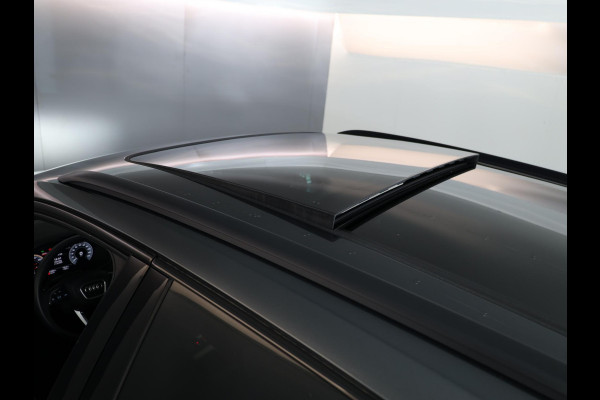 Audi Q5 50 TFSI e S-line Competition 299pk |  Panoramadak  | Wegklapbare trekhaak | B&O Audio