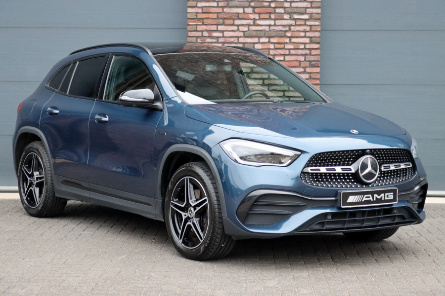 Mercedes-Benz GLA 250 e AMG Line | Panoramadak | Memory | Advanced Sound System | Surround Camera | Keyless Go | Sfeerverlichting | Nightpakket |