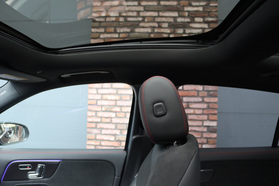Mercedes-Benz GLA 250 e AMG Line | Panoramadak | Memory | Advanced Sound System | Surround Camera | Keyless Go | Sfeerverlichting | Nightpakket |