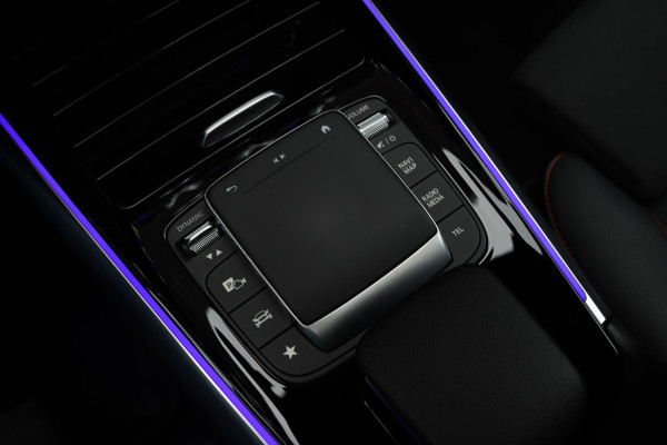 Mercedes-Benz GLA 250 e AMG Line | Panoramadak | Memory | Advanced Sound System | Surround Camera | Keyless Go | Sfeerverlichting | Nightpakket |