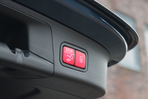 Mercedes-Benz GLA 250 e AMG Line | Panoramadak | Memory | Advanced Sound System | Surround Camera | Keyless Go | Sfeerverlichting | Nightpakket |