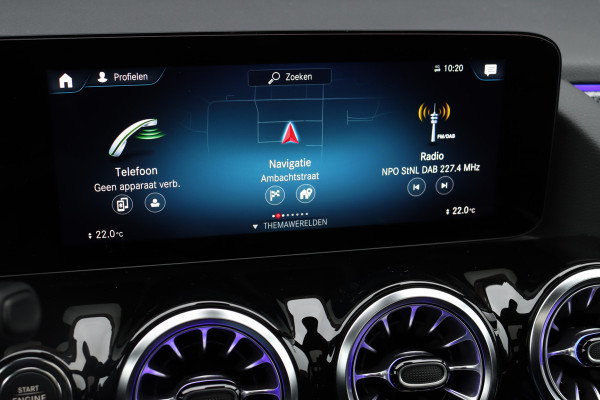 Mercedes-Benz GLA 250 e AMG Line | Panoramadak | Memory | Advanced Sound System | Surround Camera | Keyless Go | Sfeerverlichting | Nightpakket |