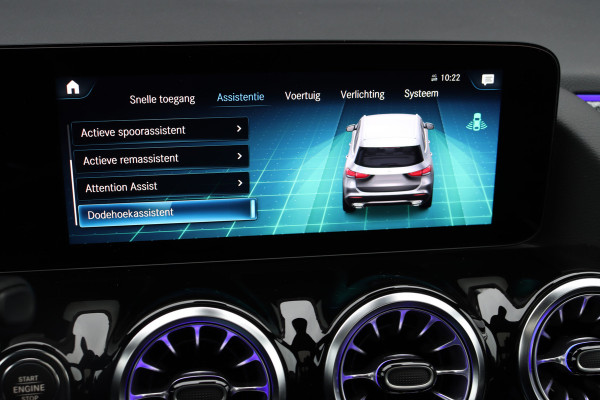 Mercedes-Benz GLA 250 e AMG Line | Panoramadak | Memory | Advanced Sound System | Surround Camera | Keyless Go | Sfeerverlichting | Nightpakket |
