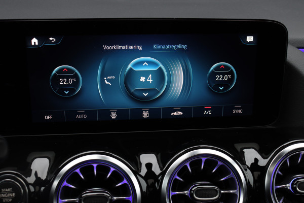 Mercedes-Benz GLA 250 e AMG Line | Panoramadak | Memory | Advanced Sound System | Surround Camera | Keyless Go | Sfeerverlichting | Nightpakket |