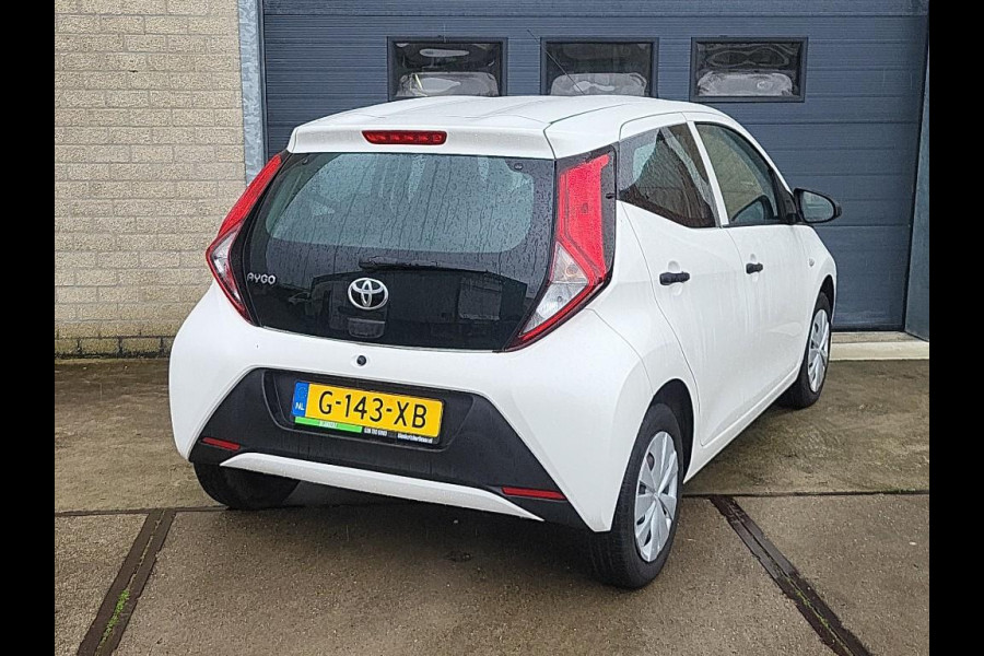 Toyota Aygo 1.0 VVT-i x-fun | Airco | LED |