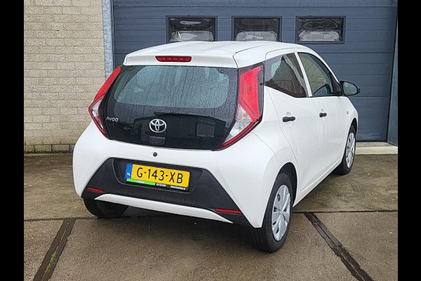 Toyota Aygo 1.0 VVT-i x-fun | Airco | LED |