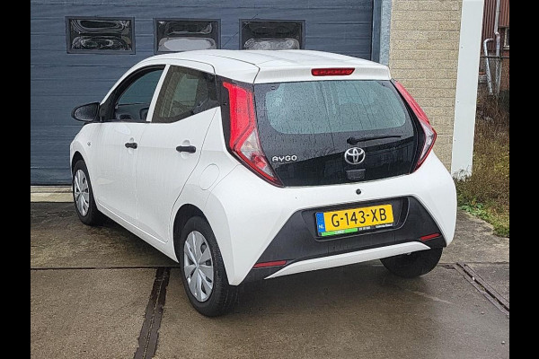 Toyota Aygo 1.0 VVT-i x-fun | Airco | LED |