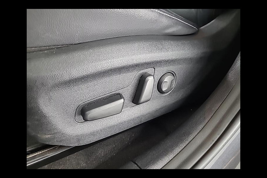 Kia e-Niro ExecutiveLine 64 kWh | Navi | Camera | Leder | JBL Sound |