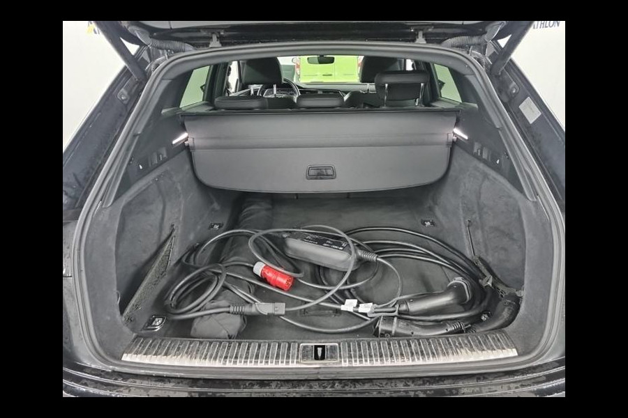 Audi e-tron 55 quattro S edition 95 kWh | Panorama | Camera | Memory |