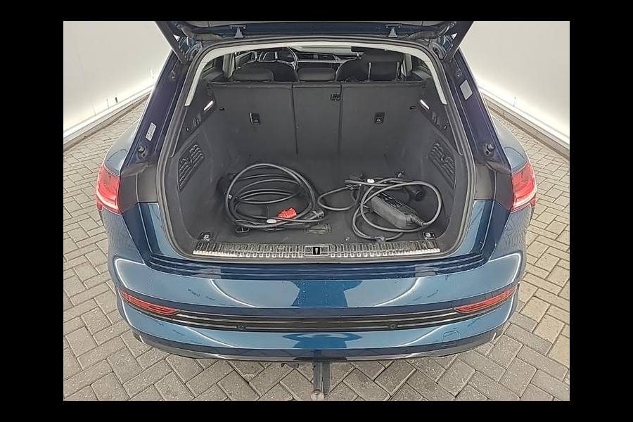 Audi e-tron 55 Aut. Quattro Edition 95kWh | Trekhaak | Navi | Memory |