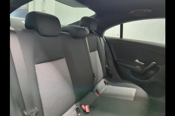 Mercedes-Benz CLA-Klasse 180d Aut. Business Sol. | Navi | Camera | M-Bux |