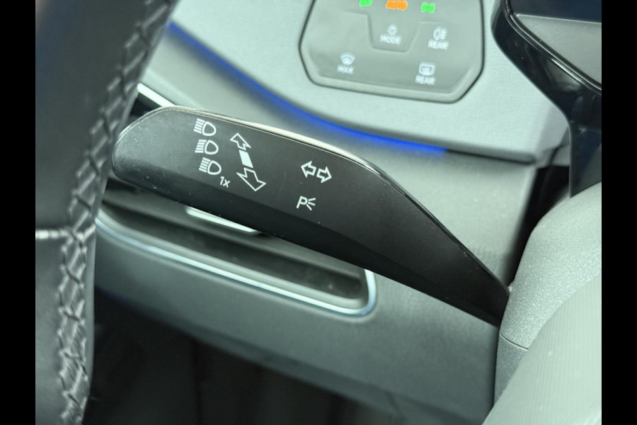 Volkswagen ID.3 PRO PERFORMANCE 58 kWh 204 PK | SOH91% | Warmtepomp | Stoel- & Stuurverwarming | Trekhaak | Adaptieve Cruise Control | Lane Assist