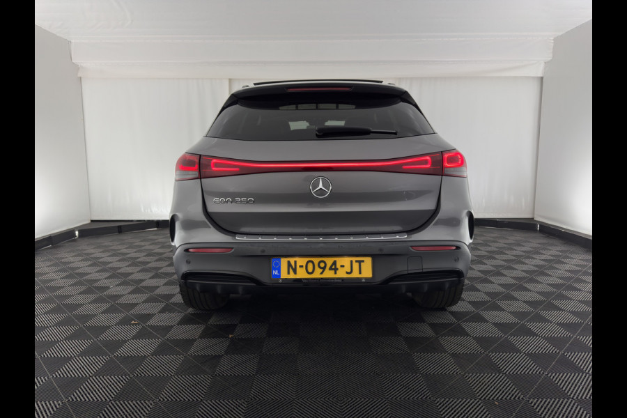 Mercedes-Benz EQA 250 Business Solution AMG 67 kWh [3-FASE] (SOH-98%) AUT. *PANO | NAVI-FULLMAP | DAB | CAMERA | DIGI-COCKPIT | HEATED-SPORTSEAT | CRUISE | 18'' ALU*