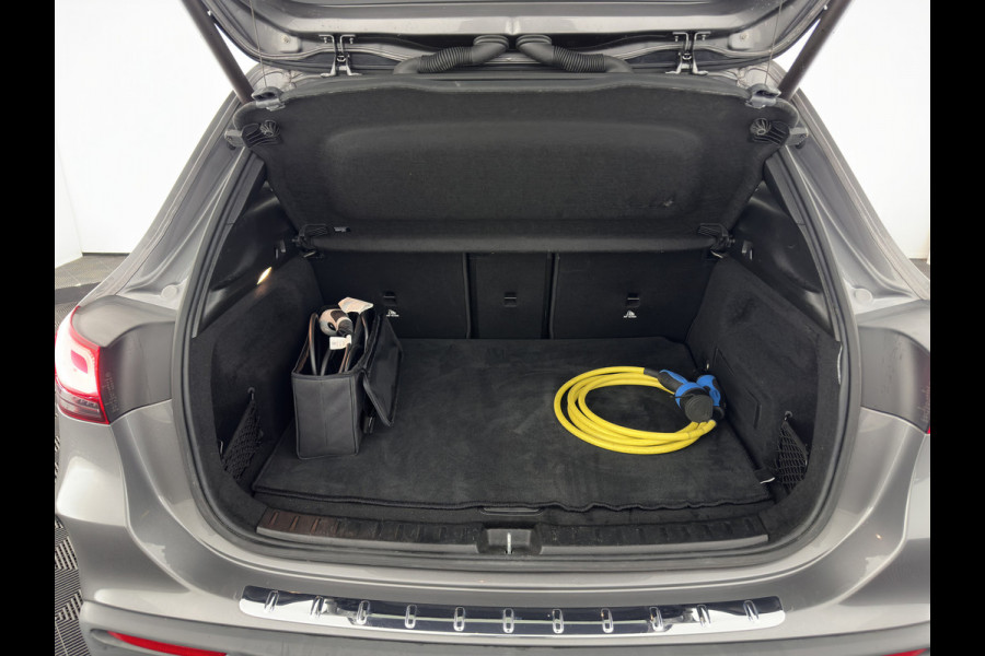 Mercedes-Benz EQA 250 Business Solution AMG 67 kWh [3-FASE] (SOH-98%) AUT. *PANO | NAVI-FULLMAP | DAB | CAMERA | DIGI-COCKPIT | HEATED-SPORTSEAT | CRUISE | 18'' ALU*