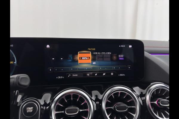 Mercedes-Benz EQA 250 Business Solution AMG 67 kWh [3-FASE] (SOH-98%) AUT. *PANO | NAVI-FULLMAP | DAB | CAMERA | DIGI-COCKPIT | HEATED-SPORTSEAT | CRUISE | 18'' ALU*