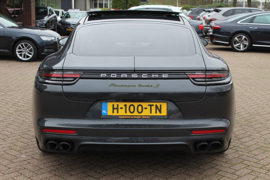Porsche Panamera 4.0 Turbo S E-Hybrid / Panoramadak / 360Camera / Achterasbesturing / Nachtzicht / Softclose / 21'' / Sportuitlaat / Matrix LED / Carbon intr. / Bose / Sportdesign / Volleder / Dodehoek / DAB / ACC