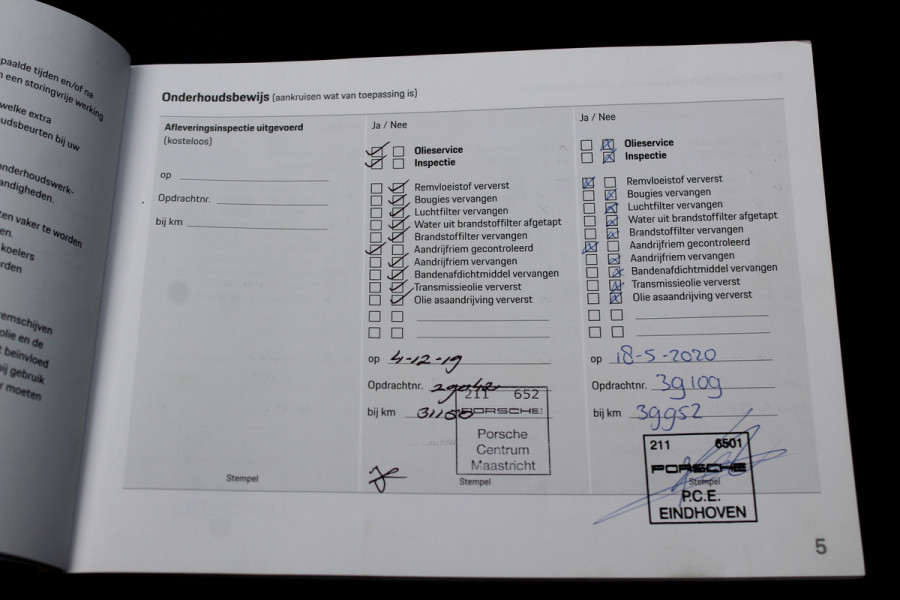 Porsche Panamera 4.0 Turbo S E-Hybrid / Panoramadak / 360Camera / Achterasbesturing / Nachtzicht / Softclose / 21'' / Sportuitlaat / Matrix LED / Carbon intr. / Bose / Sportdesign / Volleder / Dodehoek / DAB / ACC