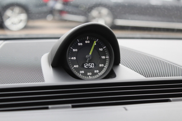 Porsche Panamera 4.0 Turbo S E-Hybrid / Panoramadak / 360Camera / Achterasbesturing / Nachtzicht / Softclose / 21'' / Sportuitlaat / Matrix LED / Carbon intr. / Bose / Sportdesign / Volleder / Dodehoek / DAB / ACC