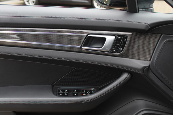Porsche Panamera 4.0 Turbo S E-Hybrid / Panoramadak / 360Camera / Achterasbesturing / Nachtzicht / Softclose / 21'' / Sportuitlaat / Matrix LED / Carbon intr. / Bose / Sportdesign / Volleder / Dodehoek / DAB / ACC