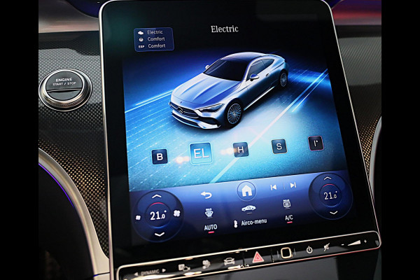 Mercedes-Benz CLE Coupé 300 e AMG Line / Head Up / 360 Camera / Acc / Lane Assist / Dode Hoek / Elek Stoelen / Memory / Pano / 20