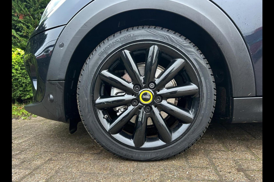 MINI Mini Electric Yours 33 kWh Leder HarmanKardon Panodak AllSeason !!NIEUWBINNEN!!