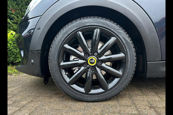MINI Mini Electric Yours 33 kWh Leder HarmanKardon Panodak AllSeason !!NIEUWBINNEN!!