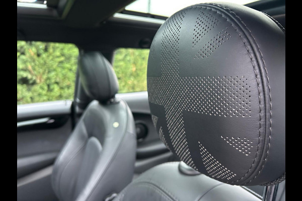 MINI Mini Electric Yours 33 kWh Leder HarmanKardon Panodak AllSeason !!NIEUWBINNEN!!