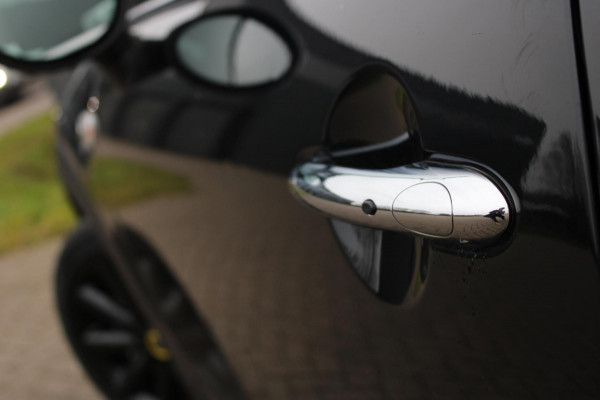 MINI Mini Electric Yours 33 kWh Leder HarmanKardon Panodak AllSeason !!NIEUWBINNEN!!