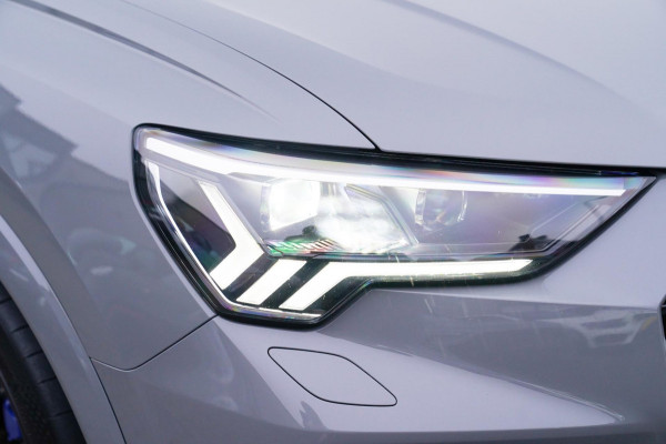 Audi RSQ3 TFSI | Keramisch | Sonos Audio | LED | Trekhaak | 360 | Panorama | Adaptieve cruise | Dodehoek assistent | Lane Assist